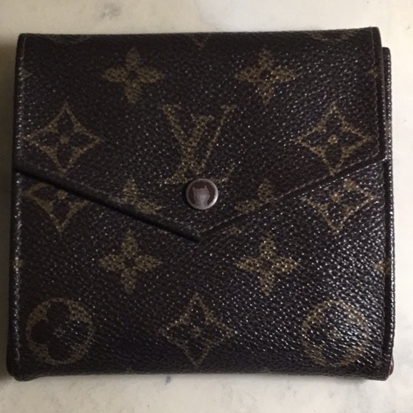 LV MONO DOUBLE SNAP WALLET professionally cleaned - Picture 2 of 13